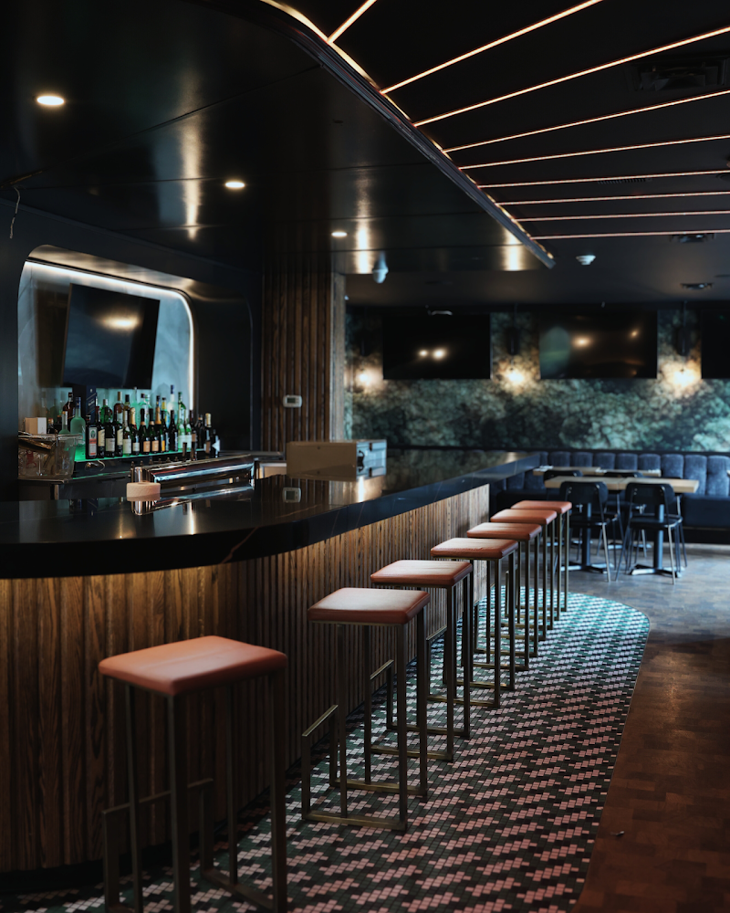 Night Owl Kitchen + Bar Langley