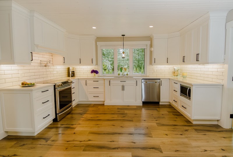 Klyn Kitchens & Cabinets photo
