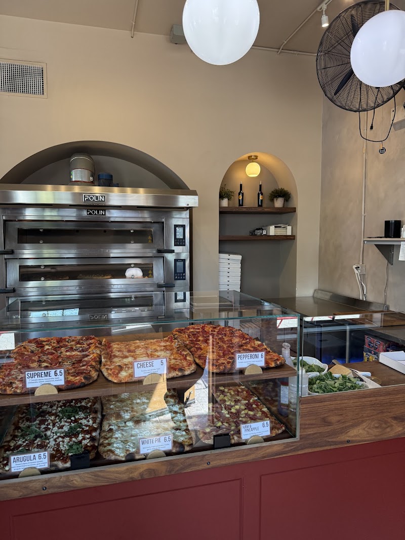 Elevated Pizza (District 1881) photo