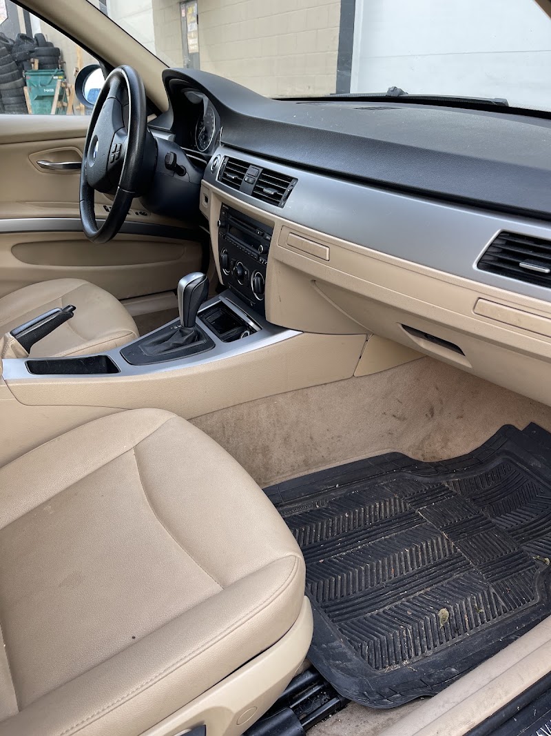 Dirty Details Auto Detailing