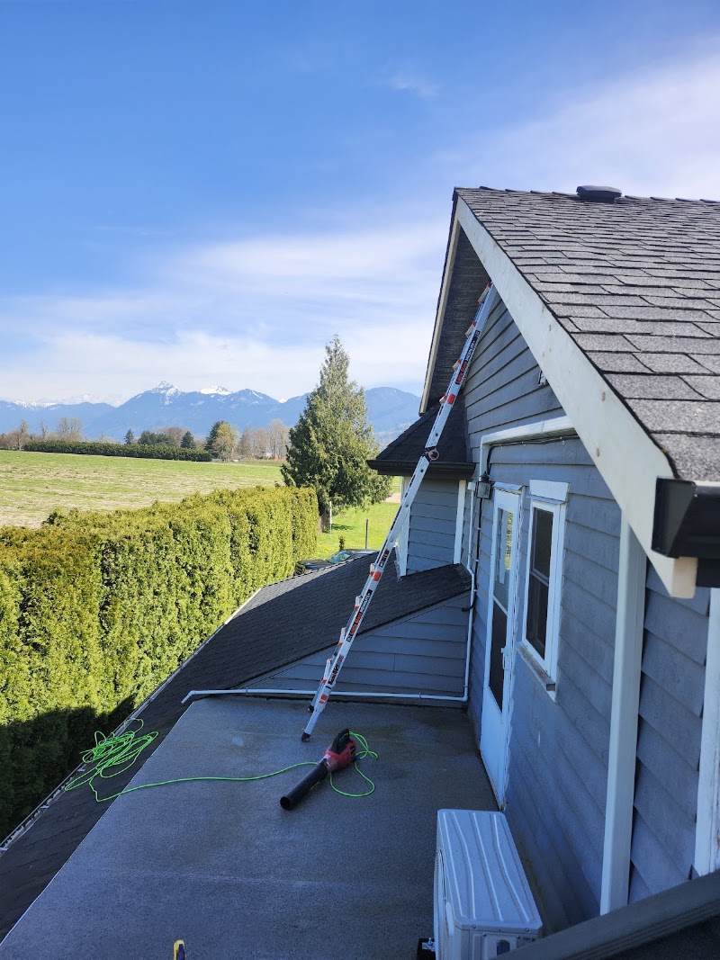 Lakeside Contracting and Handyman Services