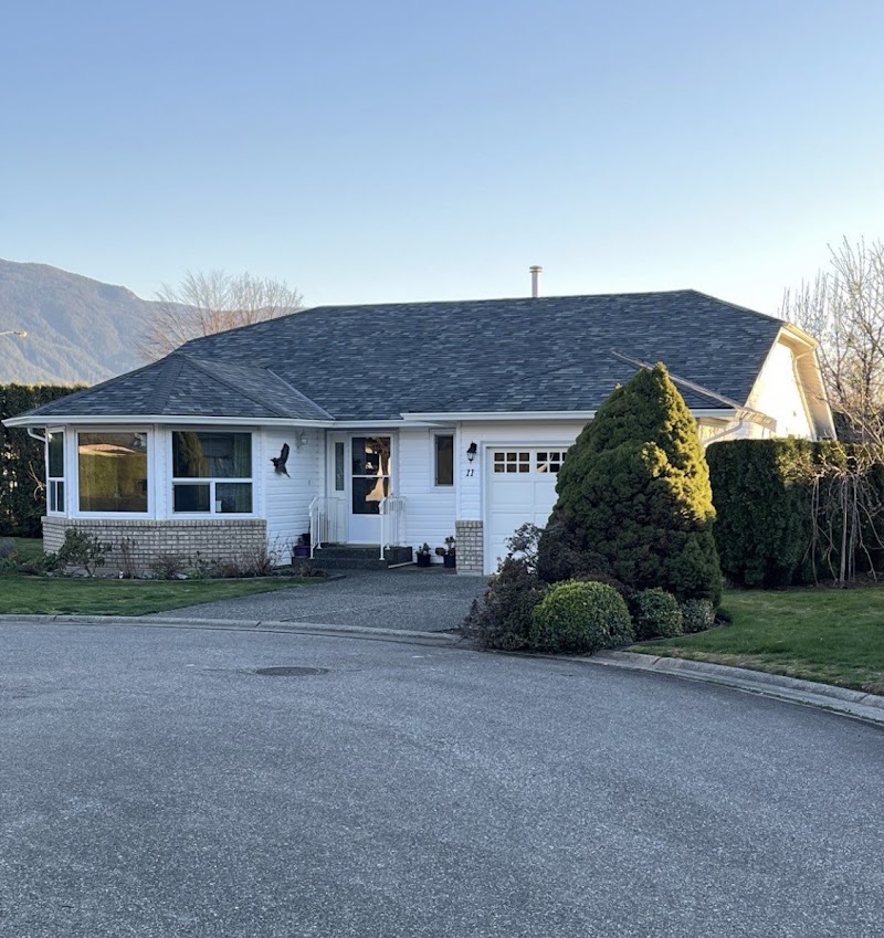 Leadworth Roofing and Inspections photo