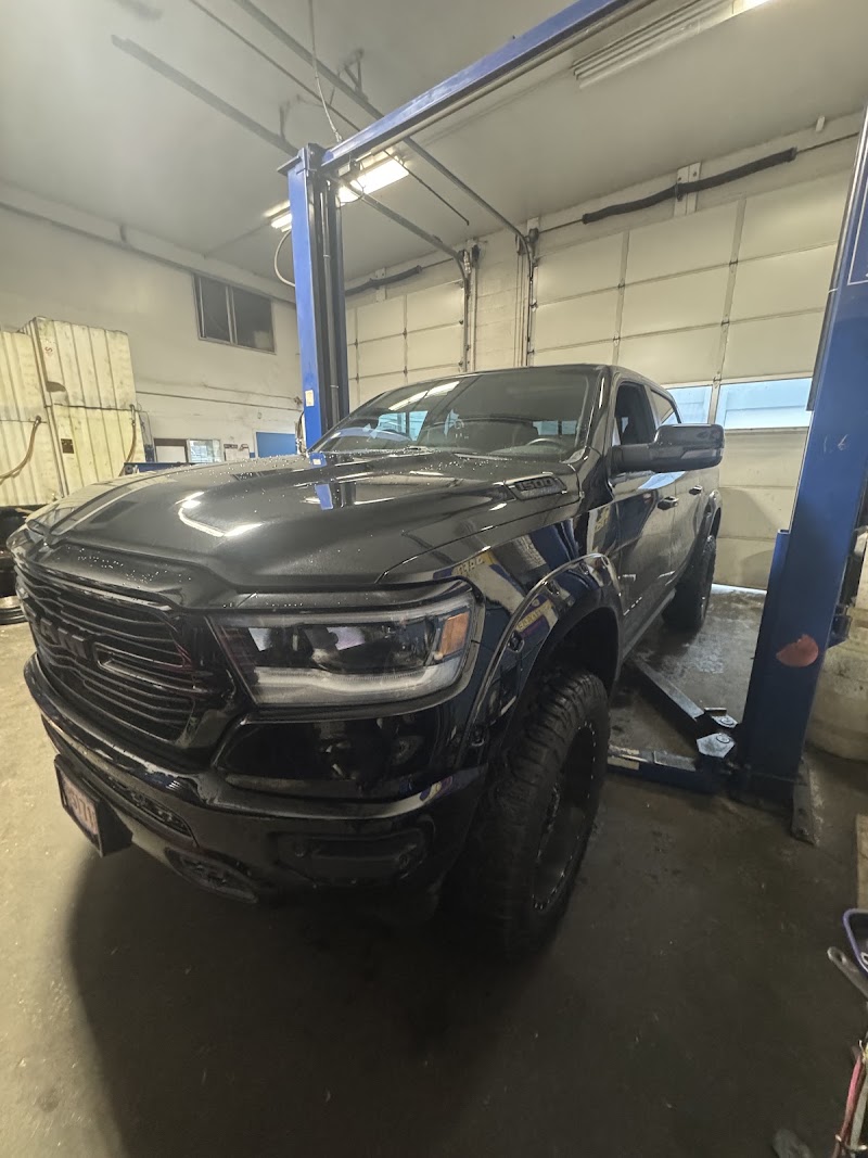 Louie's Automotive Service & Repair photo