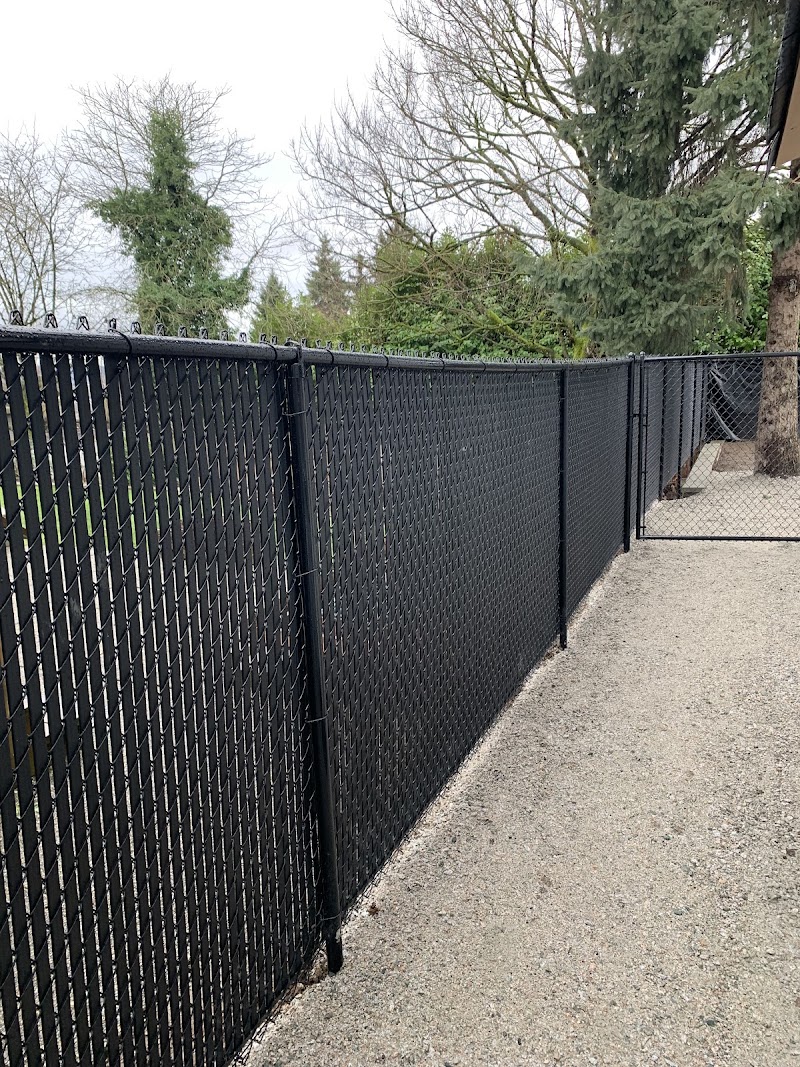 Whiskey Barrel Fencing and Gates photo
