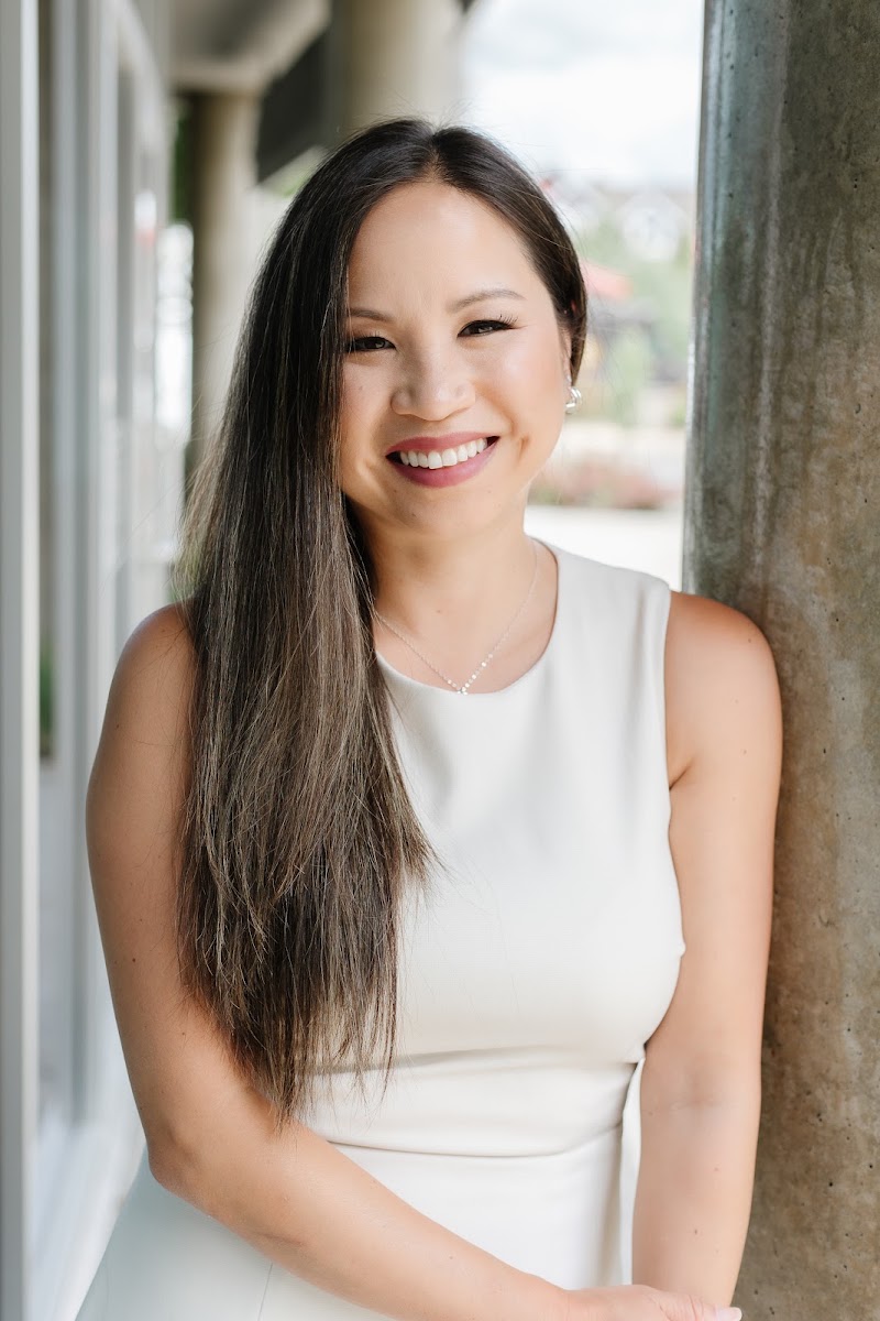 Jennifer Woodley, Mortgage Broker