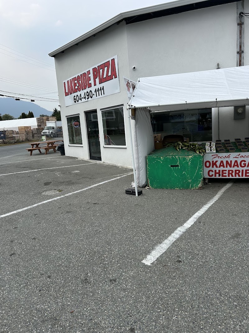 Lake Side Pizza
