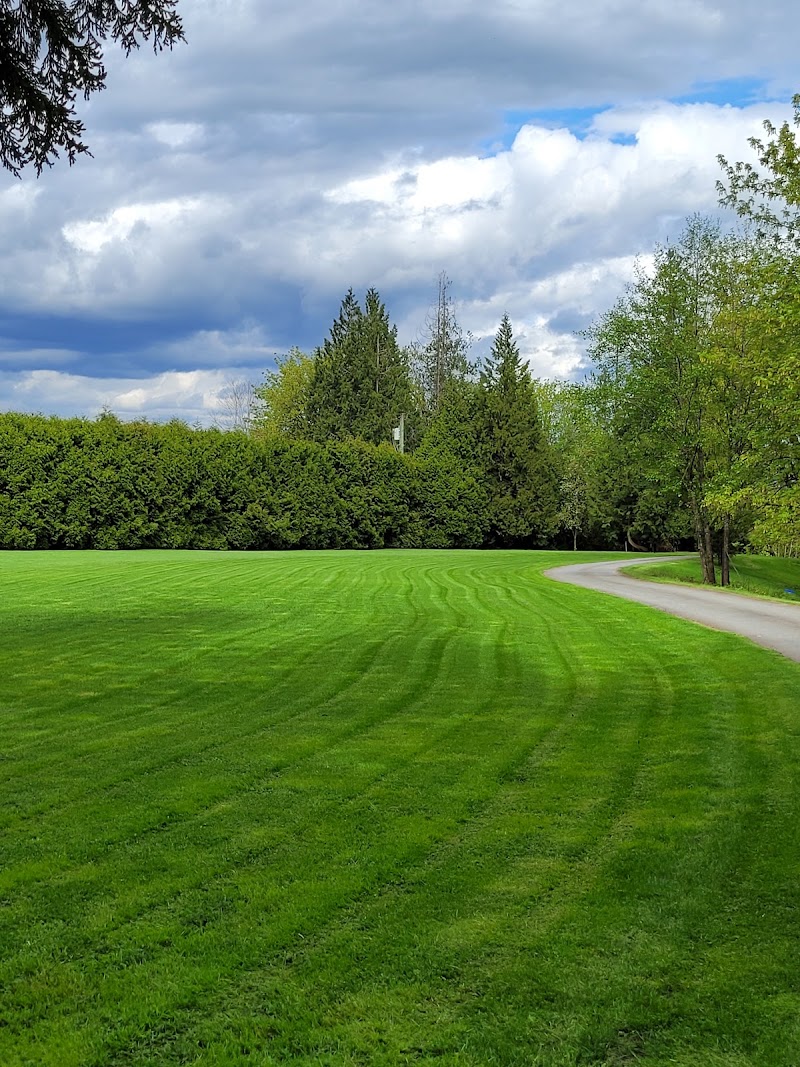ACUTUS LANDSCAPING