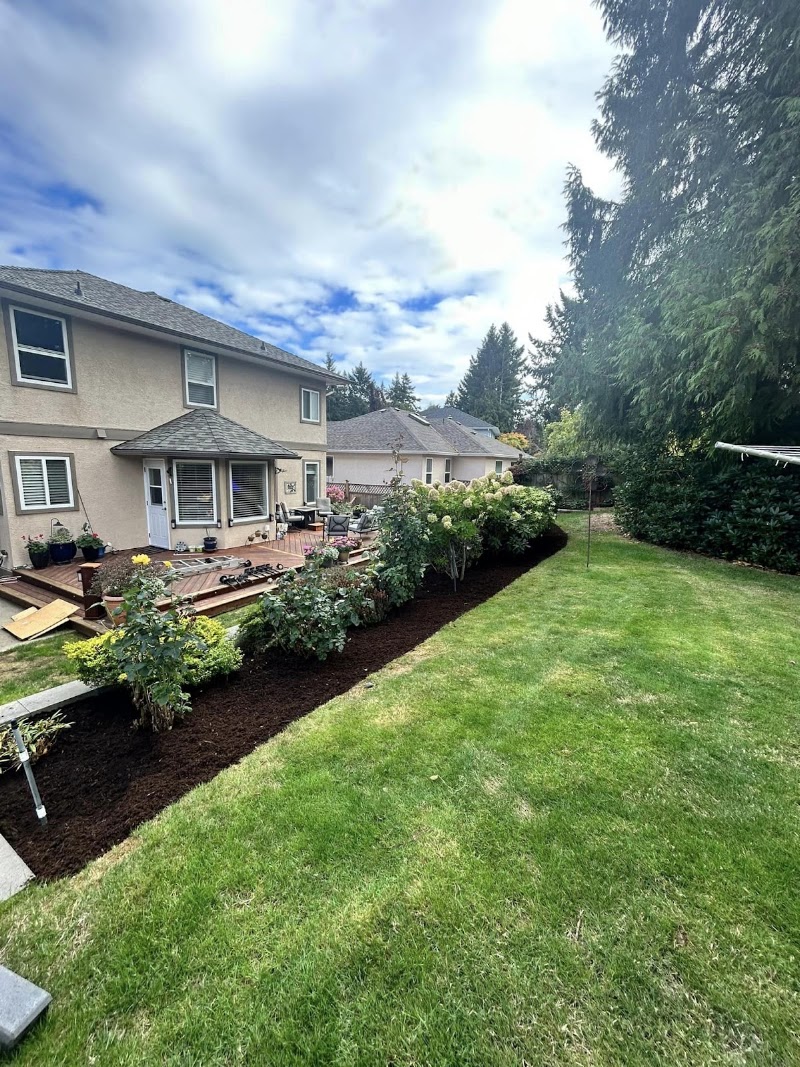Greenlii Lawn & Landscape - Surrey (Fraser Heights)