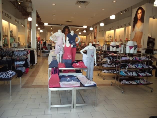 la Vie en Rose Outlet Riocan langley Centre photo