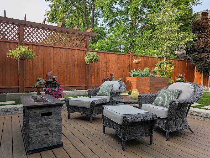 5 STAR Fence + Stain photo