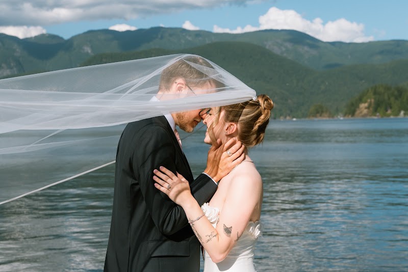 Natalie Varro Photography photo