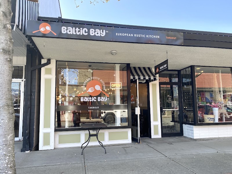 Baltic Bay. European Rustic Kitchen.