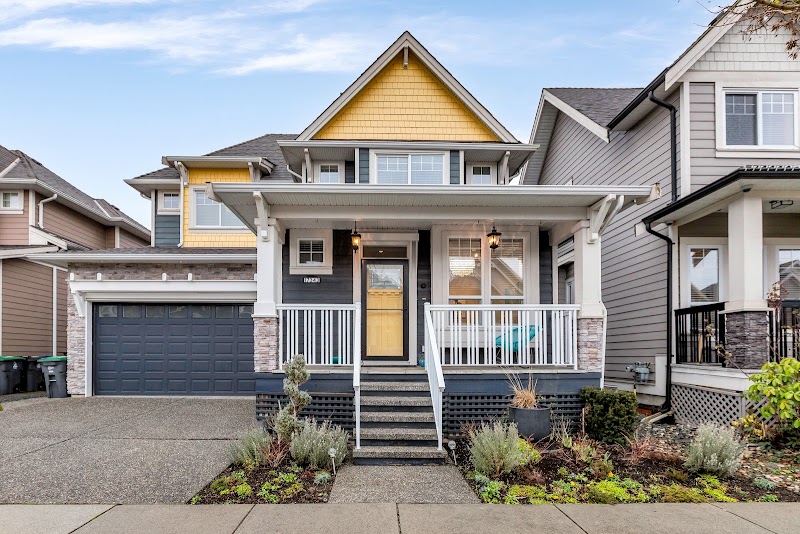 Phillips & Munro Real Estate Team - RE/MAX Treeland photo