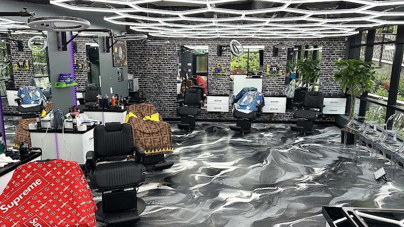 Official Fades BarberShop