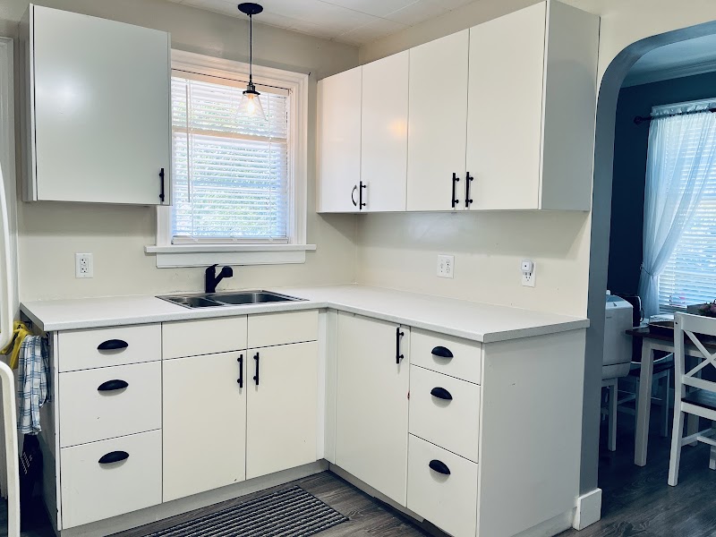 Cheam Countertops & Cabinets LTD