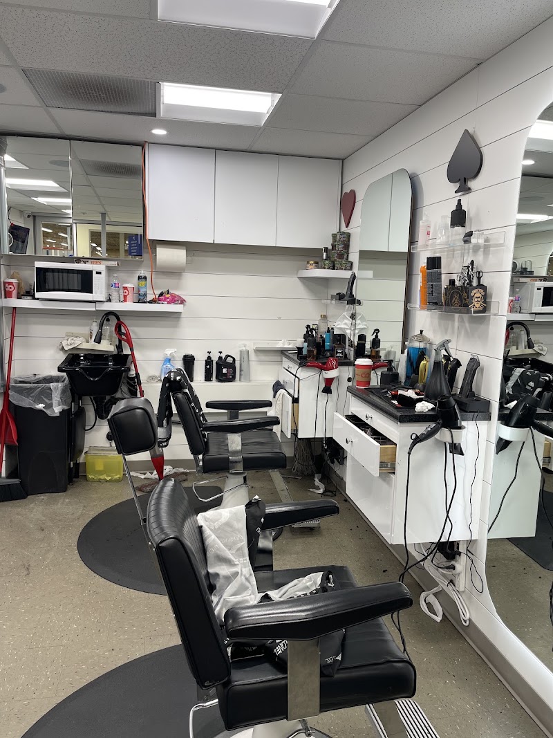 Moe barbershop