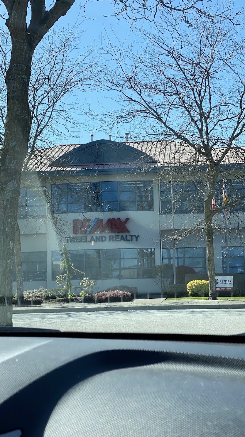 RE/MAX Treeland Realty