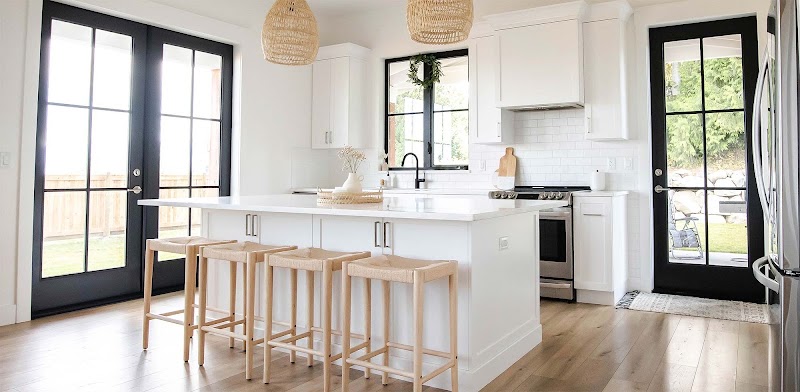 STARLINE Cabinets - Kitchen Design & Installation photo